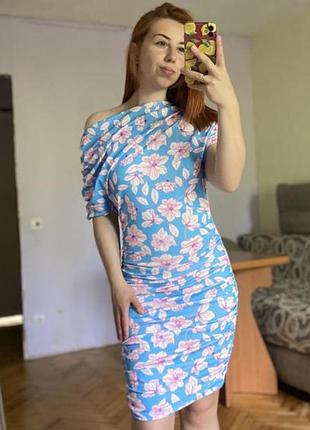Стильне платтячко від boohoo