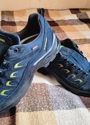 Напів черевики lowa sesto gore-tex lo