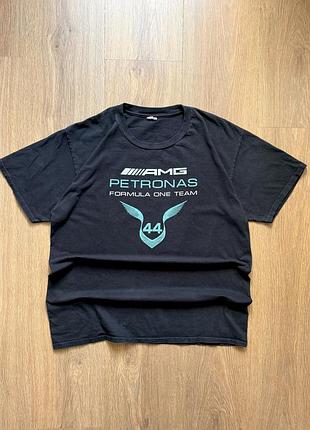 Футболка mercedes-amg petronas f1 team big logo - lewis hamilton #44  формула 1 formula 1 racing team y2k