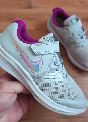 Оригинальные nike р33.5 длина стельки по факту 22см
ц570грн