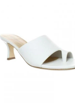 Мюли vaneli womens white sandals белый, размер 39 (775035)