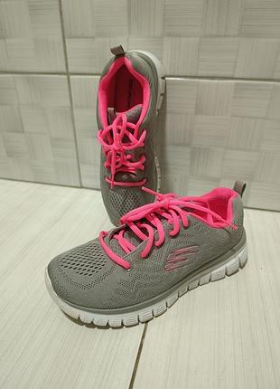 Женские кроссовки skechers, размер 36