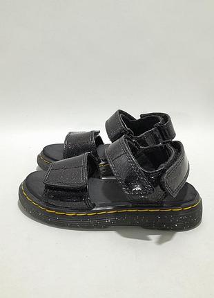 Сандалі dr. martens