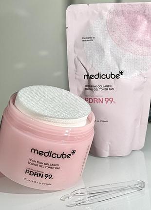 Тонізуючі гелеві педи з полінуклеотидами та колагеном medicube pdrn pink collagen toning gel pad (70 шт) 120 ml