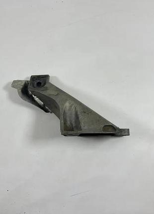 Кронштейн двигателя на bmw x5 e70/x6 e71 n62 4,8i