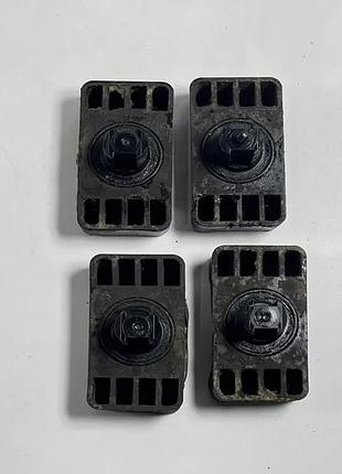 Поддомкратник на mercedes ml w166/gle w166