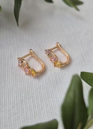 ​✨ нежные золотистые серьги с цветными камушками
