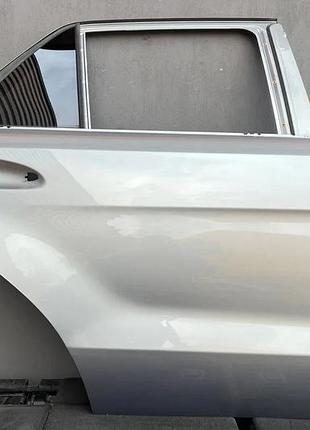 Дверь задняя правая на mercedes ml w166 с792