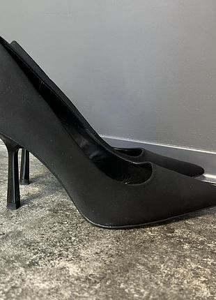 Жіночі лодочки zara 38р класичні чорні