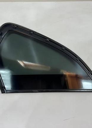 Скло форточка кузова на bmw x5 f15 права