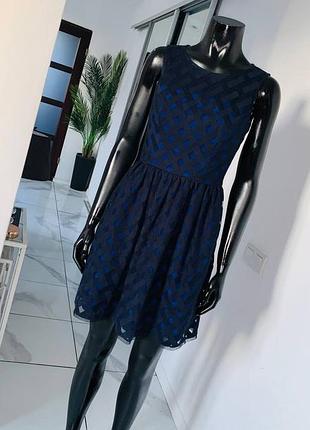 Нарядное платье karen millen с геометрическим узором (размер uk 10 / m)