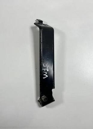 Кронштейн крила на mercedes ml w166/gle a1666260200
