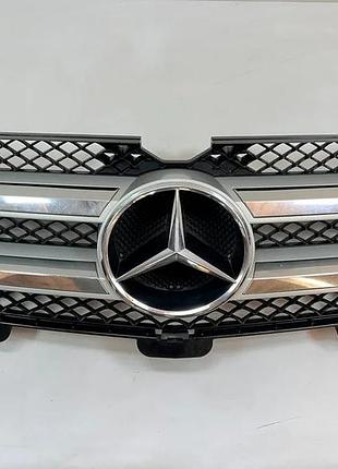 Передняя решетка радиатора на mercedes gl x164 рестайл хром