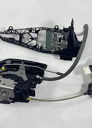 Замок двери передний левый на bmw x5 f15 с дотяжкой