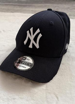 Кепка new era
