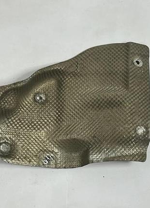 Термозащита выхлопной на mercedes ml w166/gle w166 a1666822700