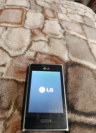 Мобільний телефон lg optimus l3 e400 black