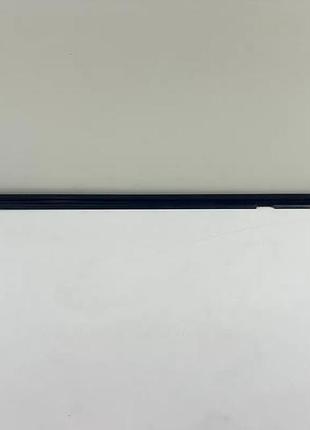 Молдинг задней правой двери на mercedes gl x164 нижний a1646905680