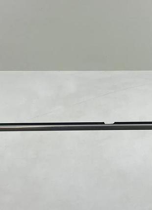 Молдинг хром задней левой двери на mercedes ml w166 a1667351365