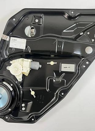 Стеклоподъемник задний правый на mercedes ml w164