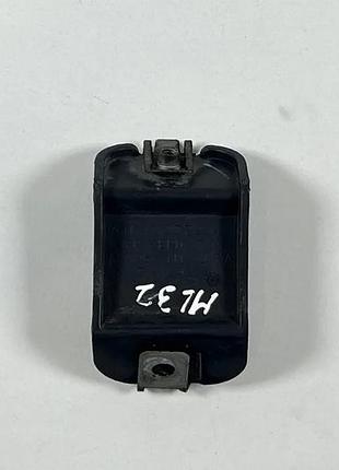 Кронштейн заднего бампера mercedes ml w164 a1648802914