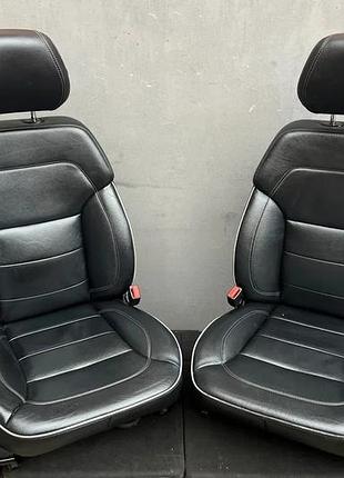 Передние сиденья на mercedes ml w166 черные