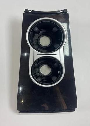 Подстаканник консоли на mercedes ml w164/gl x164 sport edition
