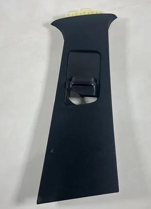 Обшивка стойки потолка на mercedes ml w166/gle центральная правая а1668680239