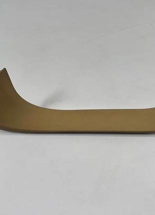 Обшивка крышки багажника на bmw x5 e70 правая бежевая 7149640
