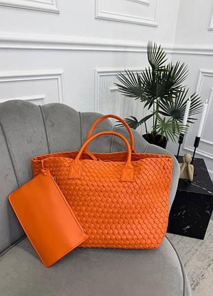 Сумка шопер bottega veneta яскраво помаранчева з косметичкою
