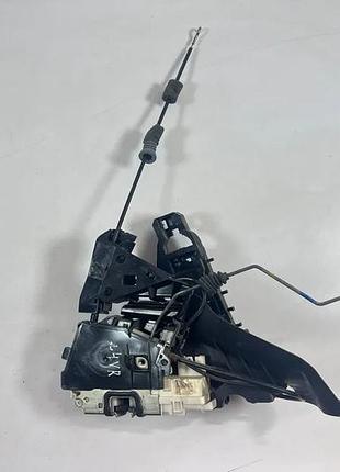 Замок дверей на mercedes ml w164/gl x164 передній правий