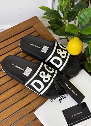 Шльопанці d&g dolce gabbana чорні з білим лого