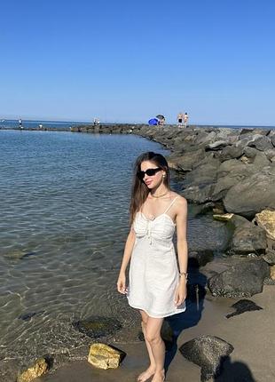 Літня біла сукня s sinsay