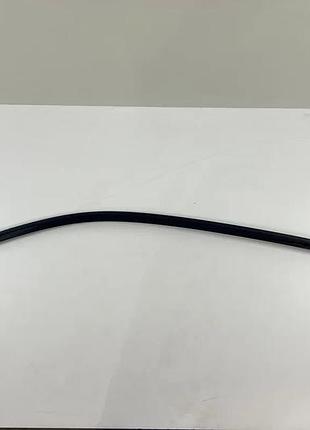Молдинг shadow line передней правой двери на bmw x5 e70 верхний 7136954