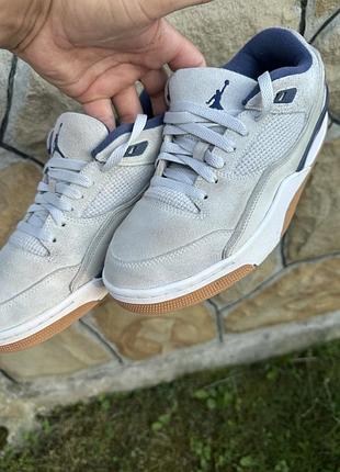 Кросівки jordan flight court. оригінал, розмір 42, довжина 27. модель 24-25 року