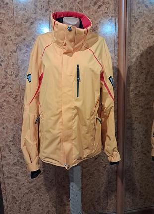 Курточка descente 52 размер
