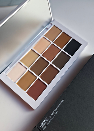 Палетка матовых теней makeup by mario master mattes® eyeshadow palette the original 12 г