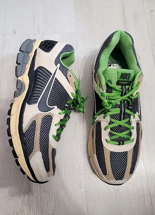Кроссовки nike vomero 5 новые original