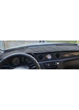 Накидка на панель приборов mitsubishi outlander (1 пок., ) 2001-2007