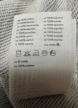 Свитшот arket. 8