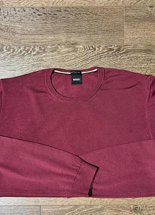 Тонкий шерстяной свитер hugo boss .