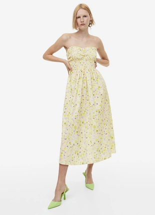 Сукня літня без бретельок з резинкою бандо в квітковий принт h&m