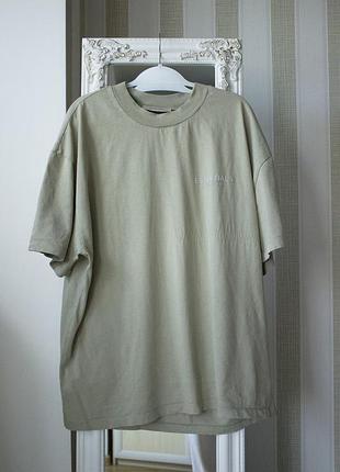 Мужская футболка fear of god essentials new !
