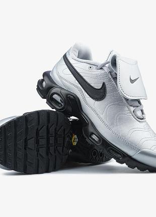 Nike air max plus tiempo wolf grey black 42