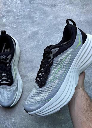Кросівки чоловічі hoka bondi 8 caged (41 (26 см))