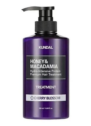 Кондиционер для волос" вишневый цвет"kundal honey & macadamia treatment cherry blossom 500ml