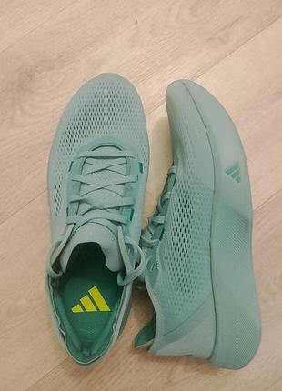 Продам оригинальные кроссовки adidas treadflow