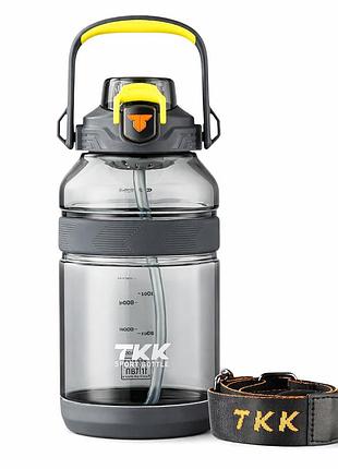 Спортивная бутылка tkk (2000 мл) - полупрозрачный серый tritan bpa-free, с мощной ручкой и кнопкой-фиксатором