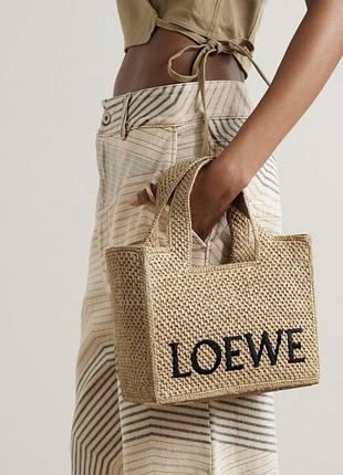 Шикарна сумка з рафіі loewe