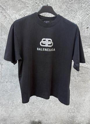 Футболка balenciaga унисекс ✦ черная с логотипом